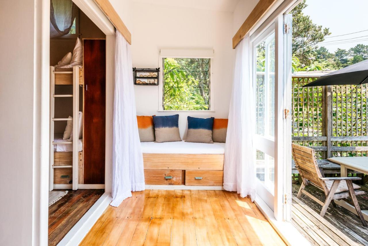 Sunshine Cottage By The Sea - Stay Waiheke Onetangi Екстер'єр фото